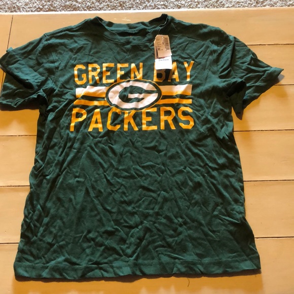 Green Bay packer short sleeve T-shirt. - Picture 1 of 4